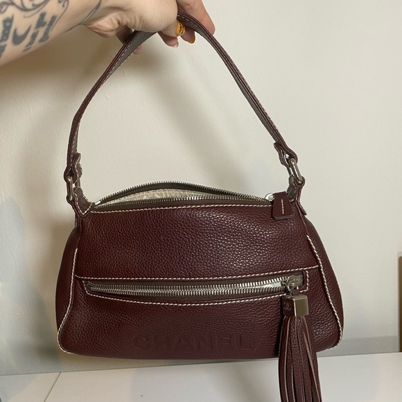 Chanel Fringe Shoulder Bag - Authentic, VTG 2003/2004 - Picture 14 of 16